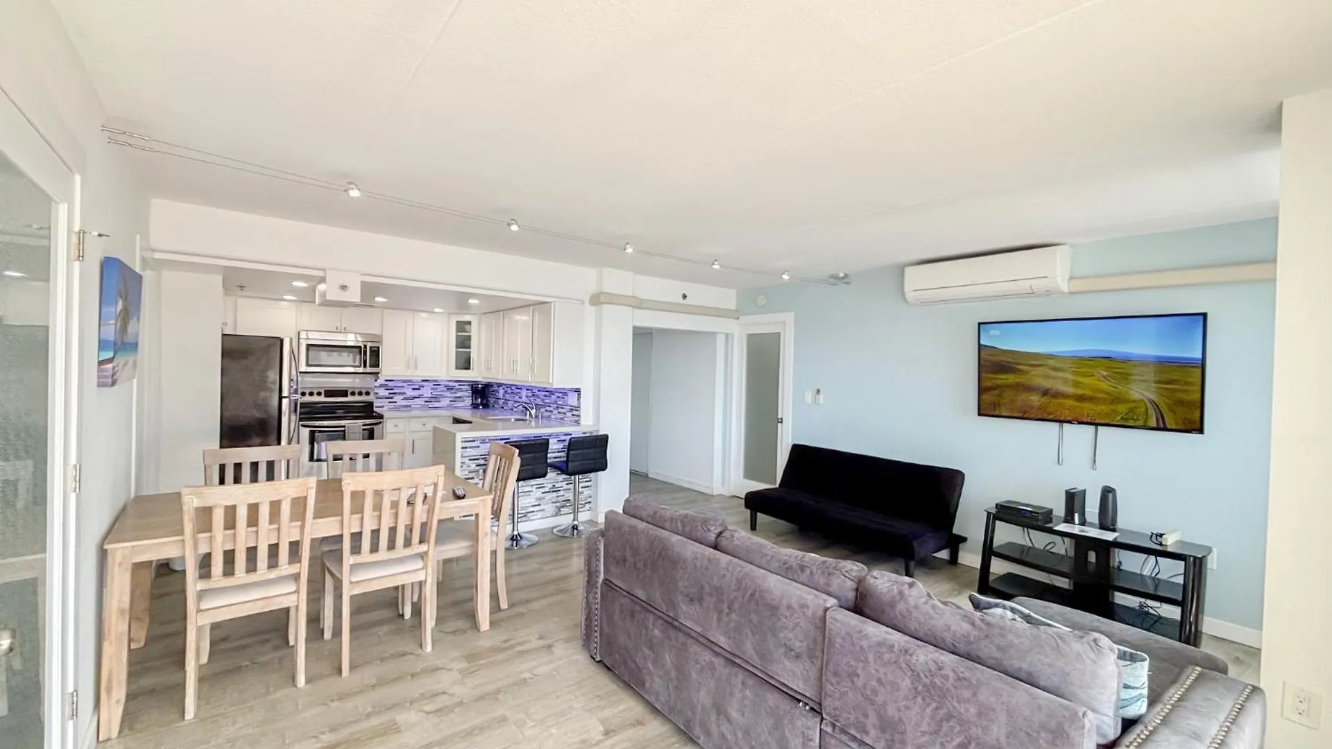 Holiday home Ilikai Apt 1822-2Br2Ba Modern Unit With Ocean &Harbor Views No Resort Fees Honolulu