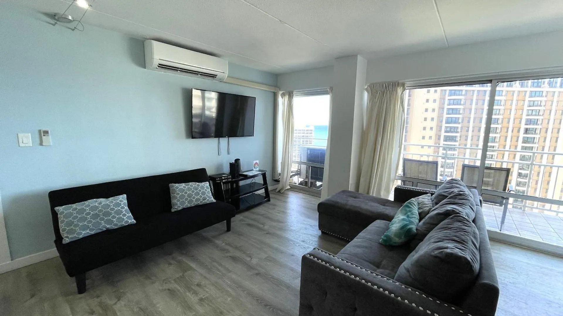 Ilikai Apt 1822-2Br2Ba Modern Unit With Ocean &Harbor Views No Resort Fees Honolulu Tatil Evi